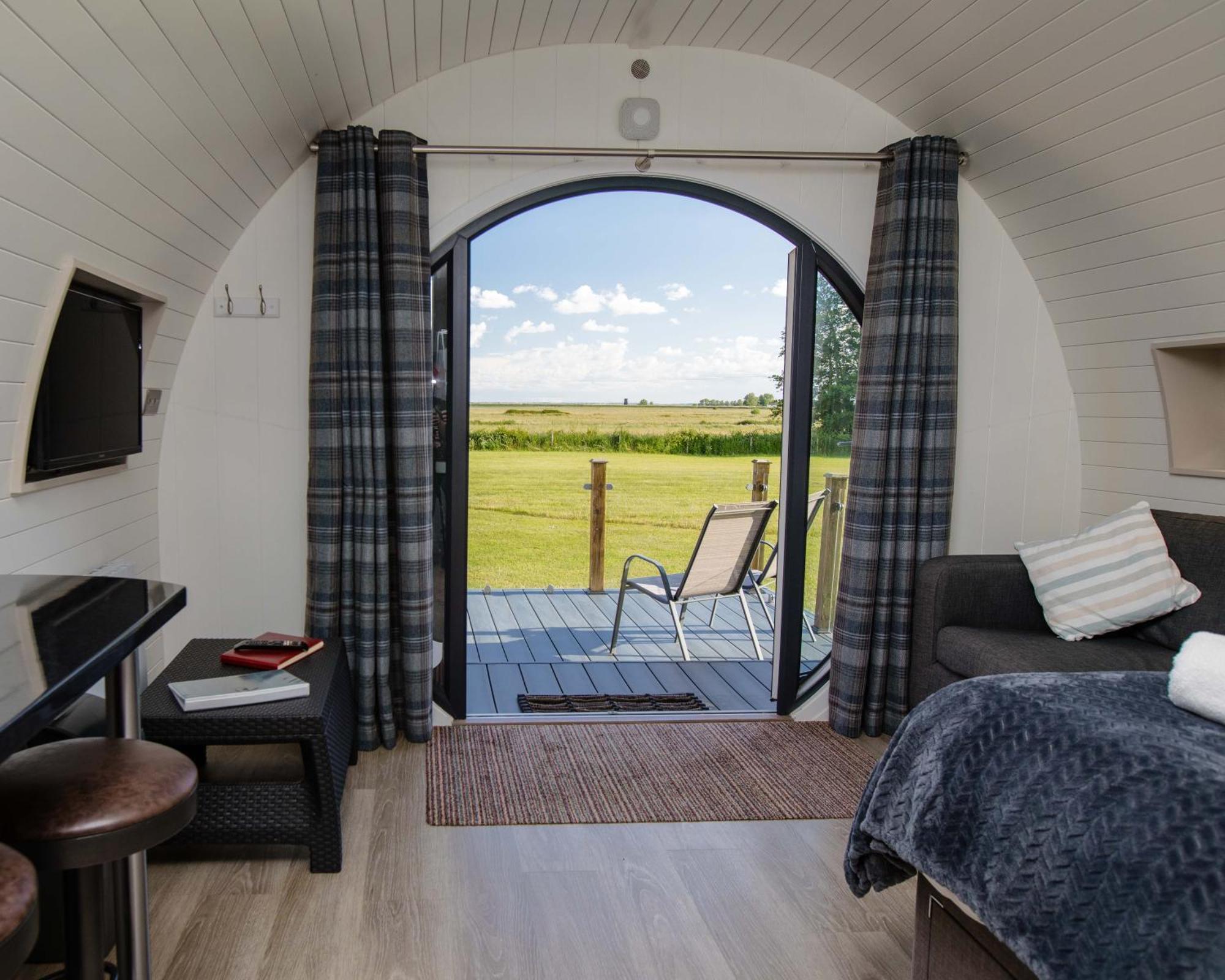 Millview Meadow Retreats Hotel Great Yarmouth Bagian luar foto